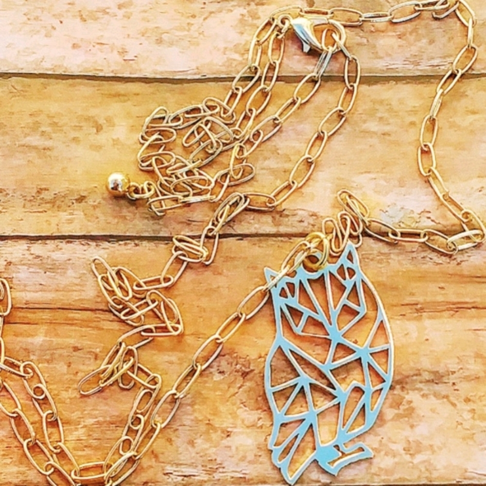Gld Abstract Owl Necklace